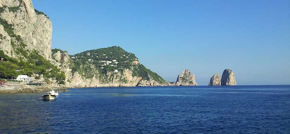 Capri island yacht charter